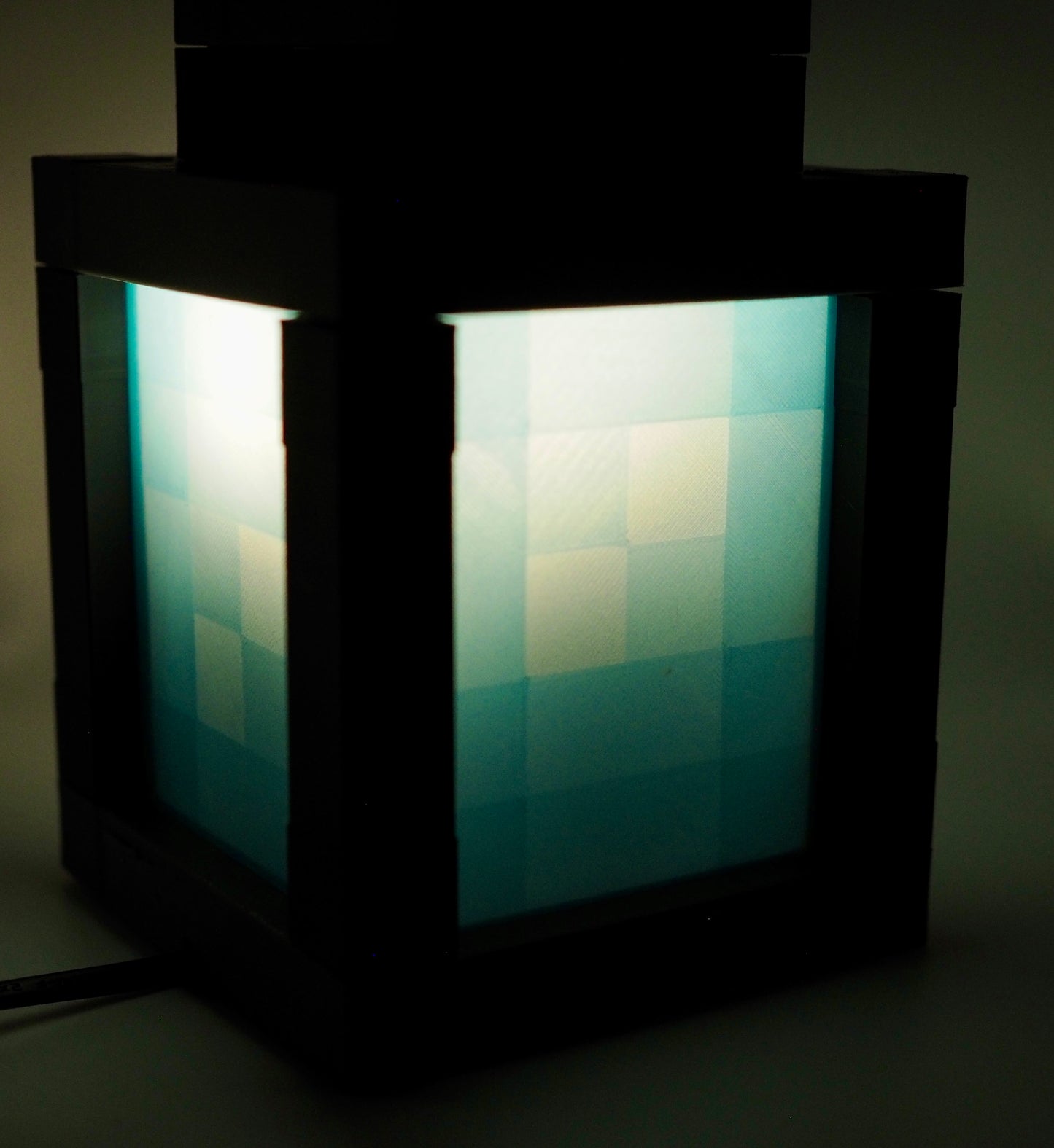 Foggy Layers 3D Printed Minecraft-Inspired Lantern Night Light – Bring a Warm Glow to Your World!