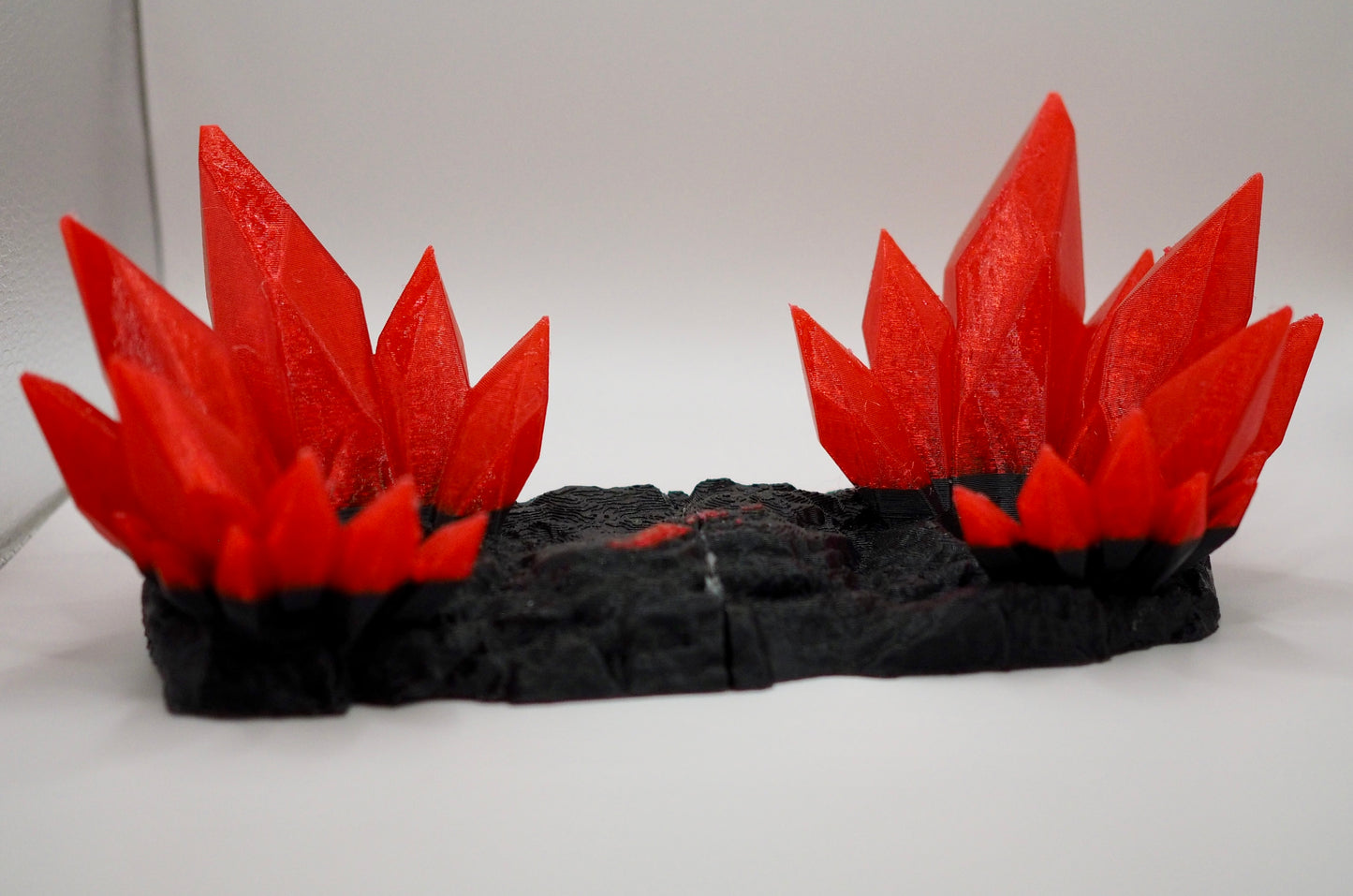 Foggy Layers 3D Printed Crystal Controller Stand – Elevate Your Gaming Setup!
